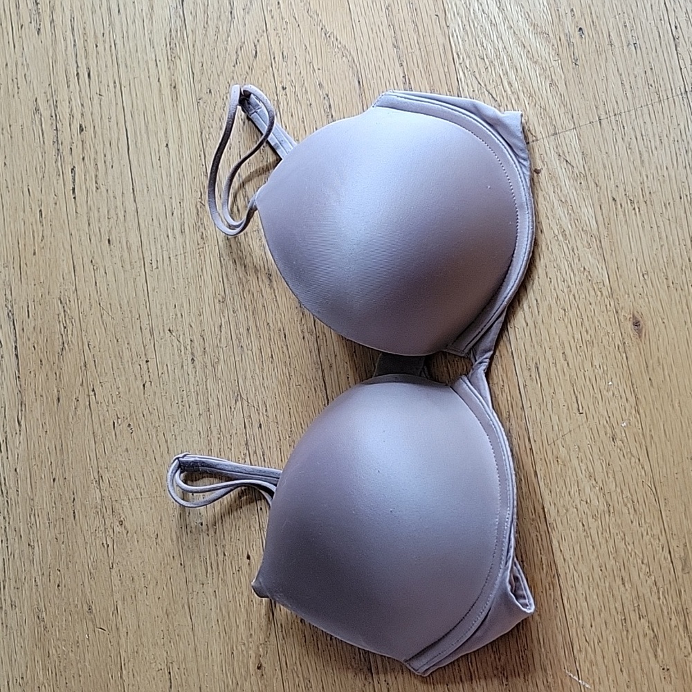 VS Nude Push-Up Bra